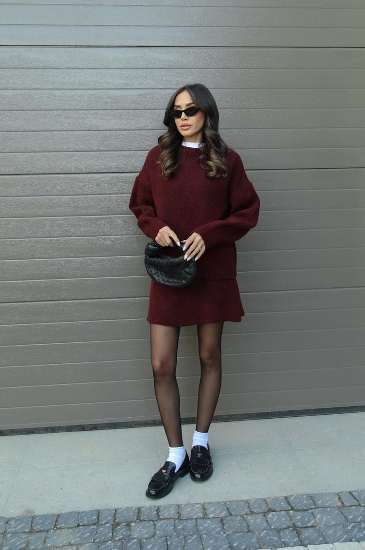 La Vionette | Modern Two-Piece Sweater & Skirt Set