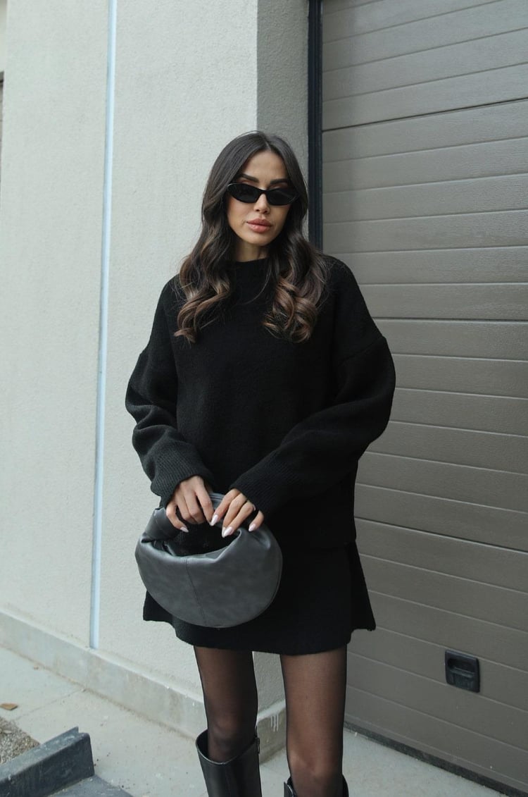 La Vionette | Modern Two-Piece Sweater & Skirt Set